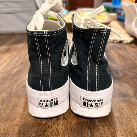 Black and White Chunky Converse Mens Size 10 Style # A00870C Excellent Condition - Picture 4 of 11